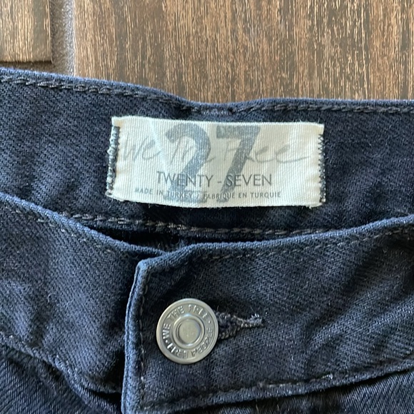 NWT Free People We The Free Maggie Mid Rise Straight Jean Size 27S - Picture 4 of 12